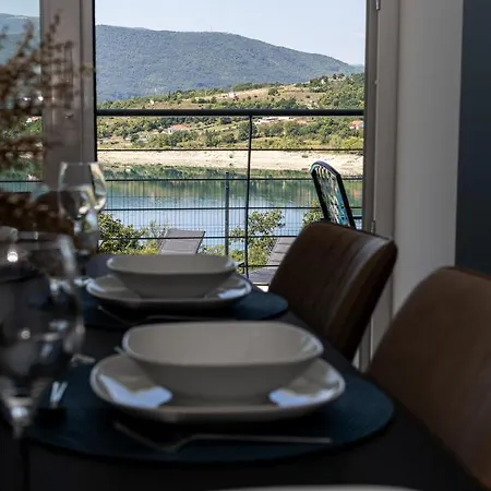 Escape On - House Holiday home